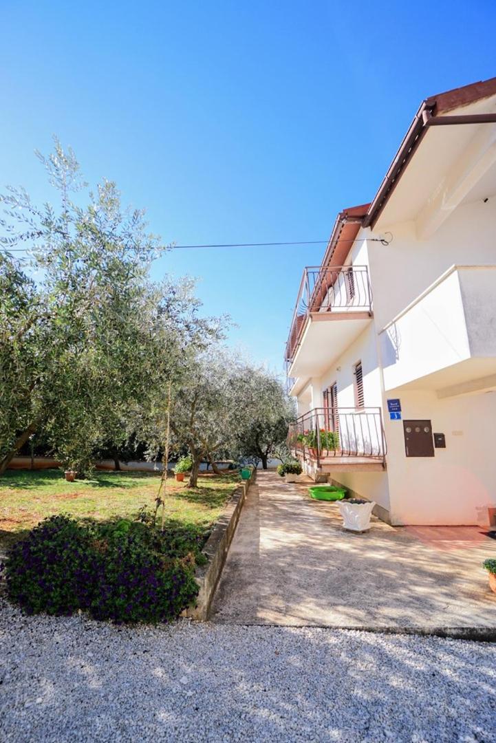 Apartment Daniela Savudrija Exterior foto